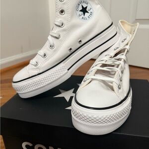 Women's Chuck Taylor All Star Lift Platform Canvas black/white 8